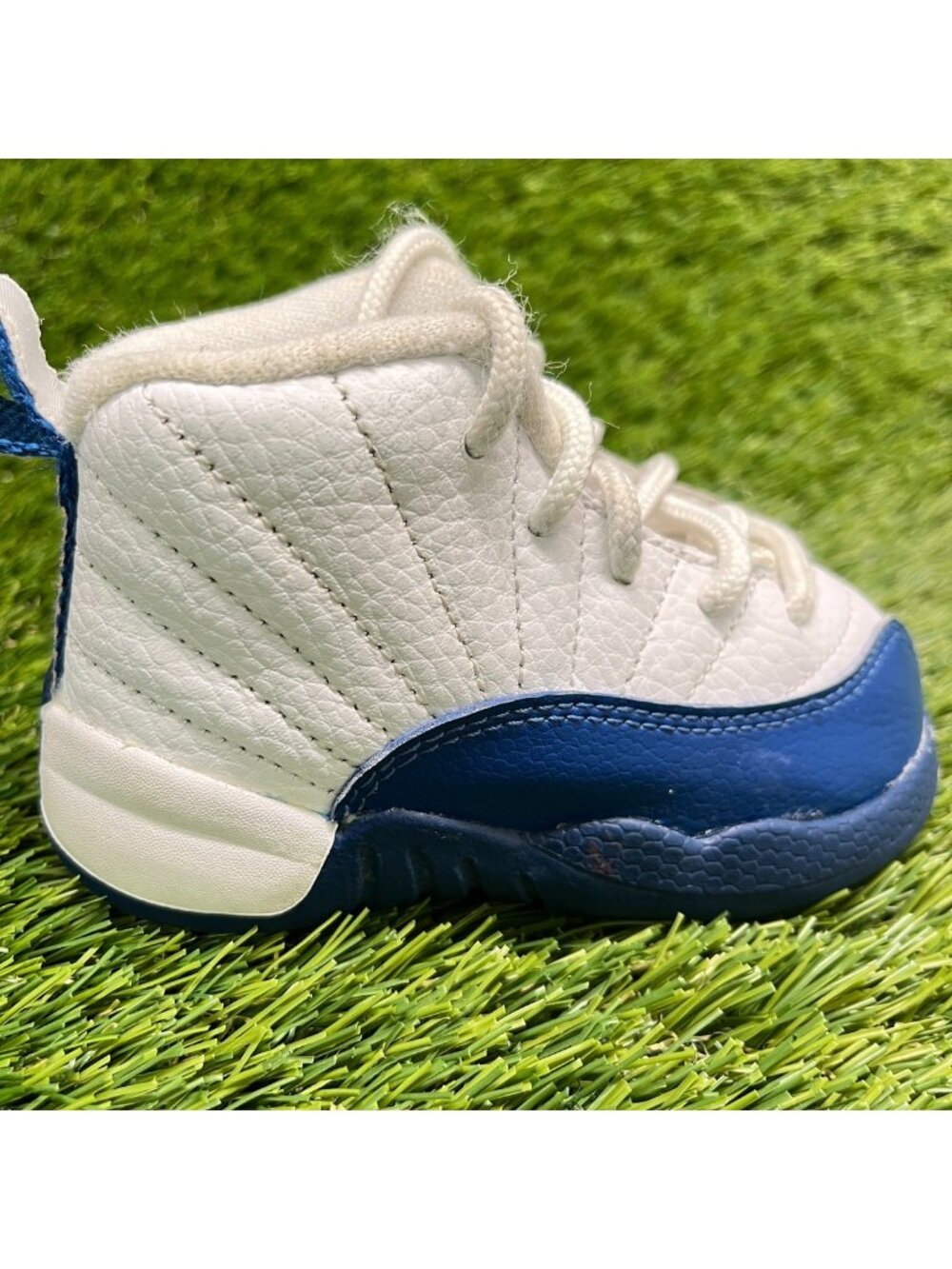 Nike Air Jordan 12 Retro Toddler Size 5C White Blue Athletic Shoes Sneakers
